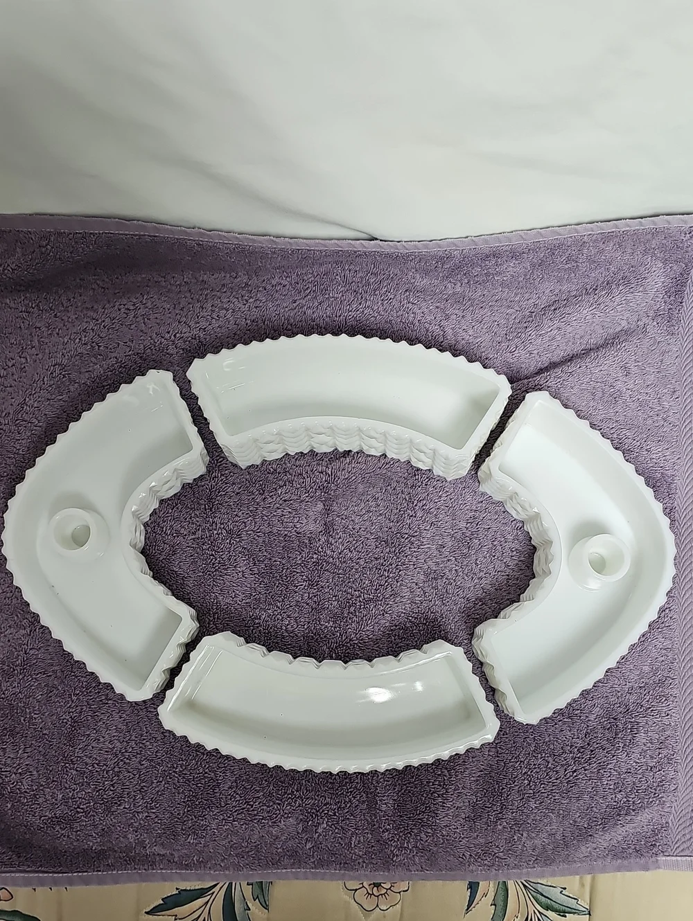 Vintage Westmoreland Curved Candle/Server Milk Glass Home Accents